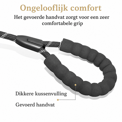 WiggleWalk™ Hondriem 360° draaibare dubbele wandelriem voor honden
